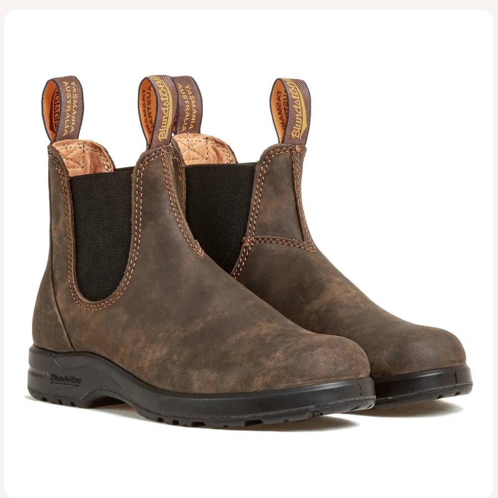 Blundstone All Terrain Elastic Sided Boot Style 2056 Rustic Brown